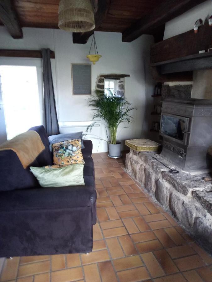 Petite Maison Dans Les Monts D'Arree Ty Coz Commana Kültér fotó