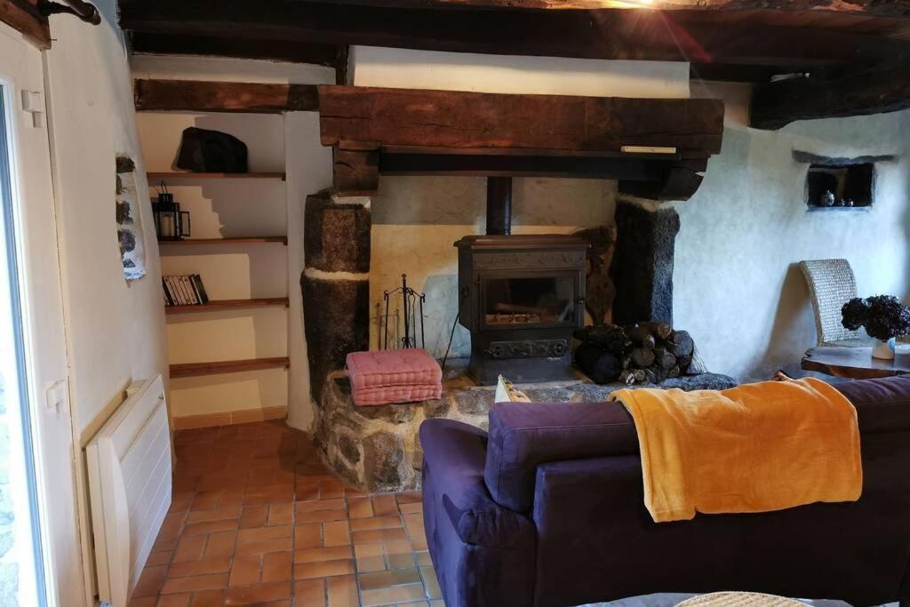 Petite Maison Dans Les Monts D'Arree Ty Coz Commana Kültér fotó