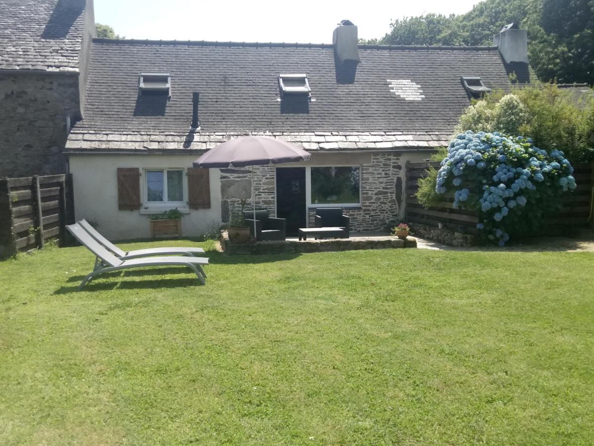 Petite Maison Dans Les Monts D'Arree Ty Coz Commana Kültér fotó